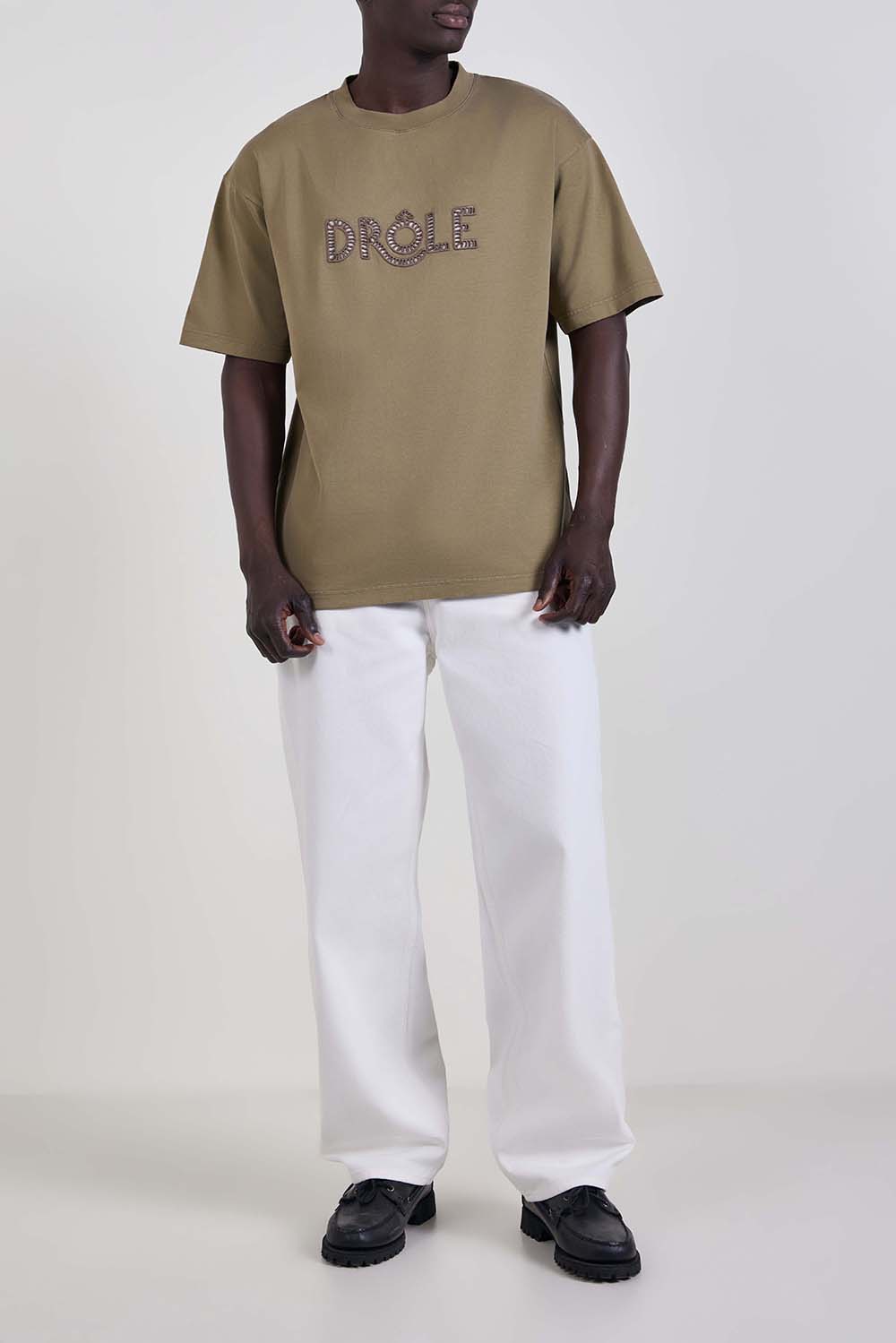 חולצת טי בגזרה משוחררת